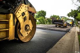 Best Gravel Driveway Installation  in Bay St Louis, MS